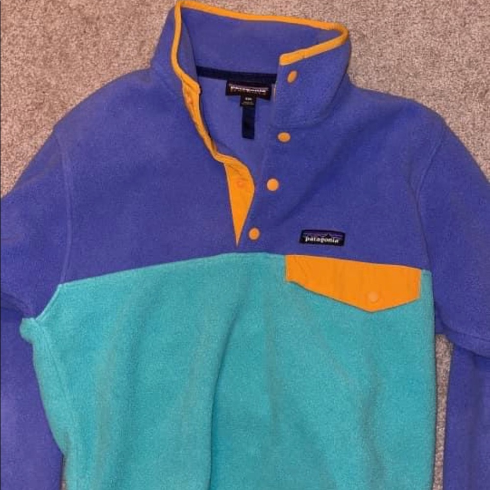 Xxs I wear a womens small and this fit me perfect